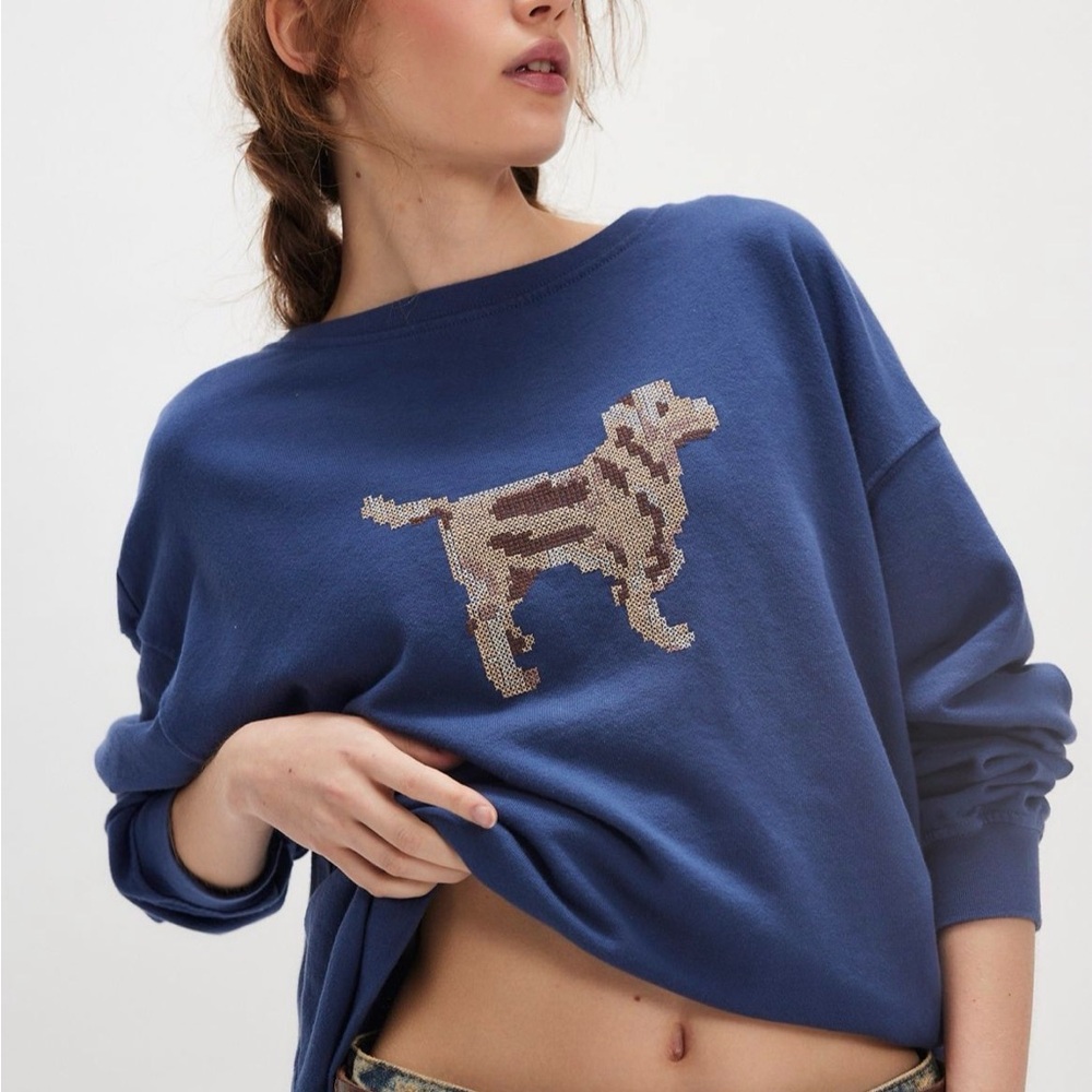 Free People Blue Sweatshirt with Dog Design